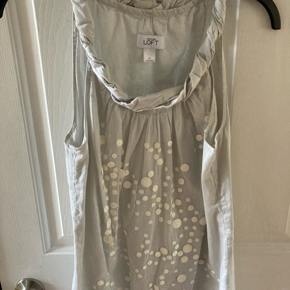Loft size medium grey embellished sleeveless top - Picture 1 of 1